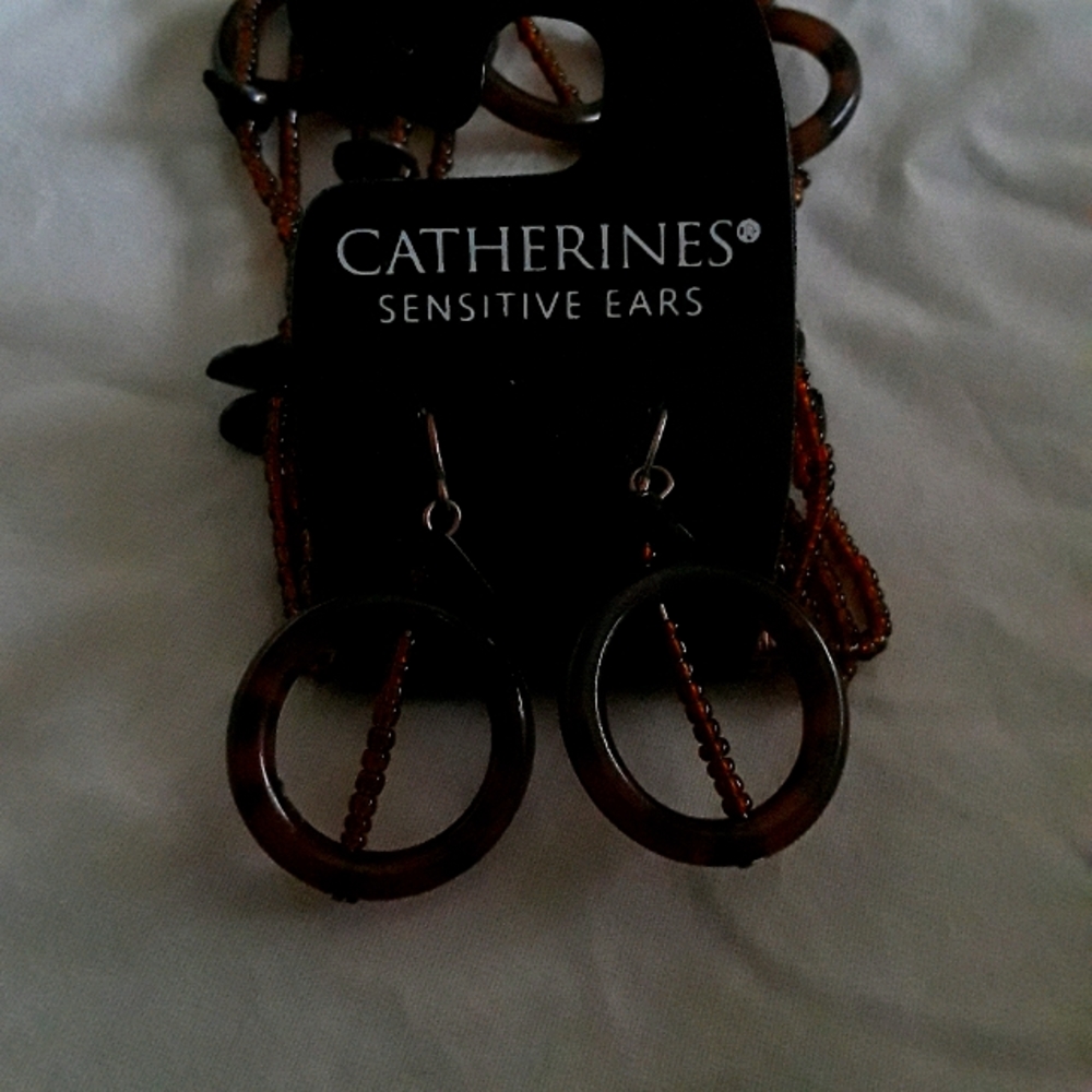 Catherine's Earring & Necklace set